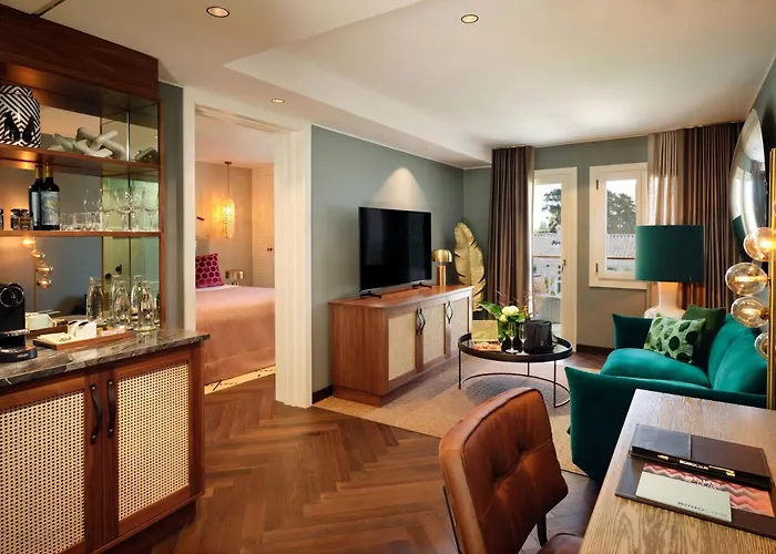 Boho Club - A Preferred