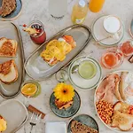 Boho Club - A Preferred Hotel
