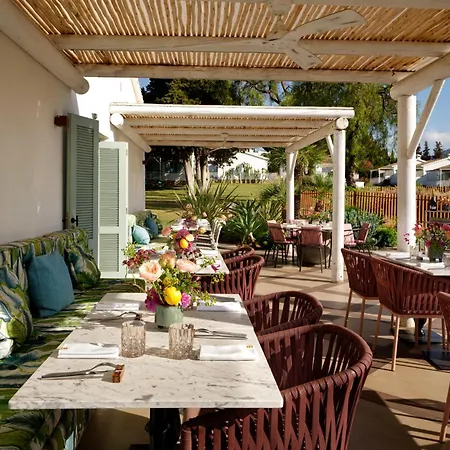 Boho Club Hotel