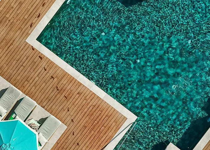 Boho Club - A Preferred 5*